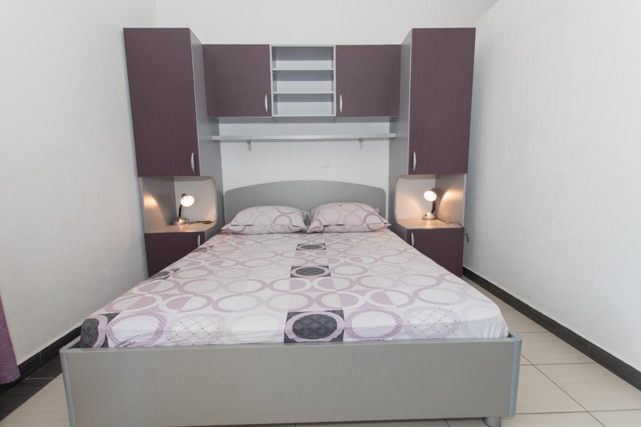 Studio Apartments Zloic In Krvavica Extérieur photo