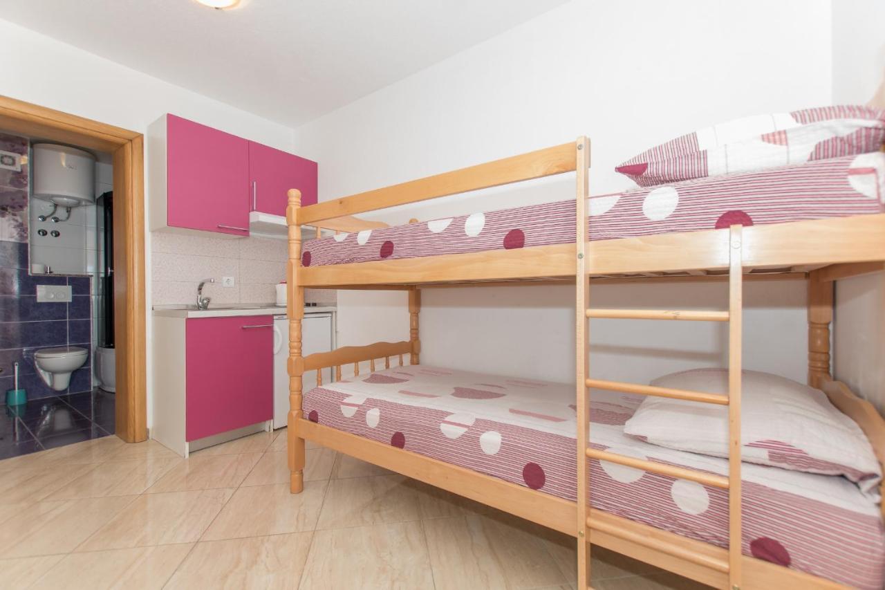 Studio Apartments Zloic In Krvavica Extérieur photo