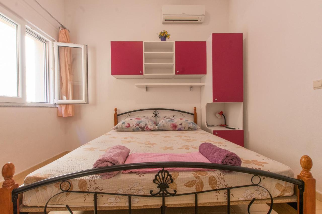 Studio Apartments Zloic In Krvavica Extérieur photo